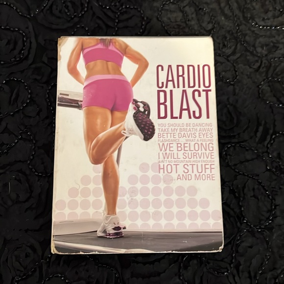Workout dvd bundle - Picture 9 of 12